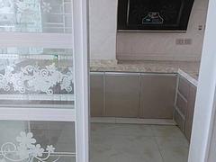 兰花花国际公寓1厅1室 精装修复式楼 出租 带家具可做饭