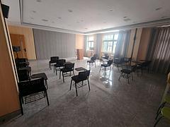 市区全新商业综合办公室写字楼拆分出租30-130平均有