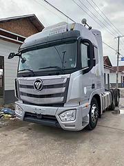 精品国五欧曼EST550双驱轻体牵引车