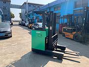 丰田1.3吨堆高电动叉车 站立前移式4米二手叉车