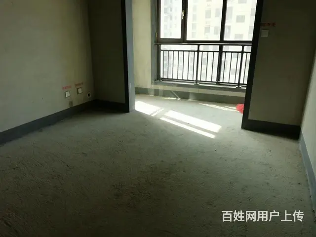 国风苑 普通住宅 毛坯房现房有钥匙的图片