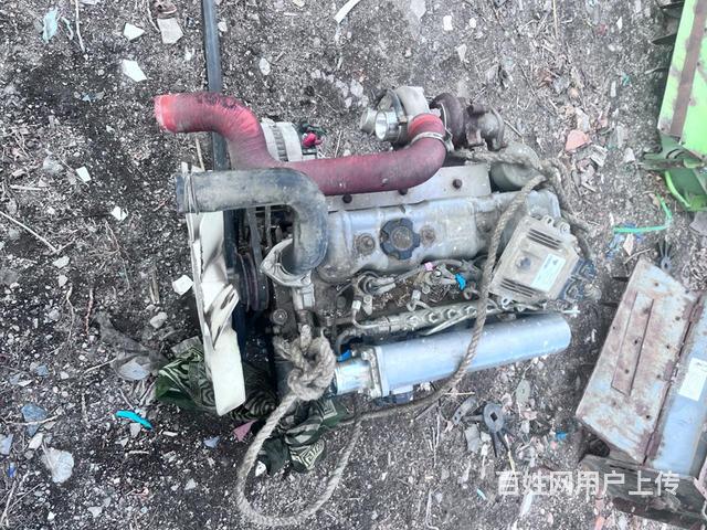 二手发动机的图片