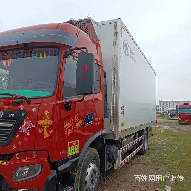 个人急售东风天锦6.8米冷藏车，带全-保-险的图片