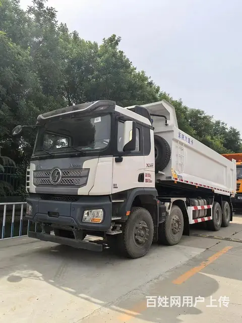 德龙国六中集7米2环保渣土自卸（德龙库存积压新车）的图片