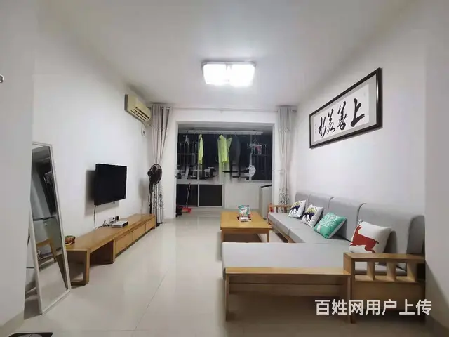北海大道金湾花园电梯朝南大两房出租仅600元带大阳的图片