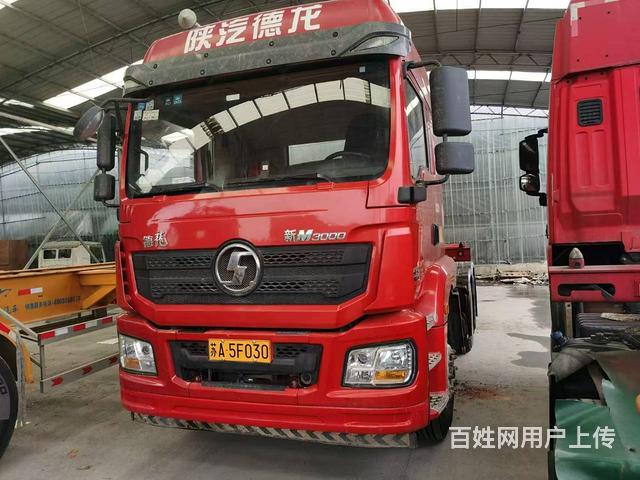 各种品牌国五国六双驱牵引车半挂车，包提档过户的图片