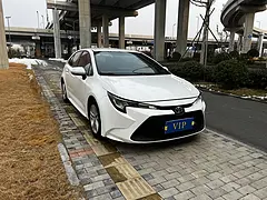 丰田 雷凌 2021款 雷凌双擎 1.8H 无级 进取版