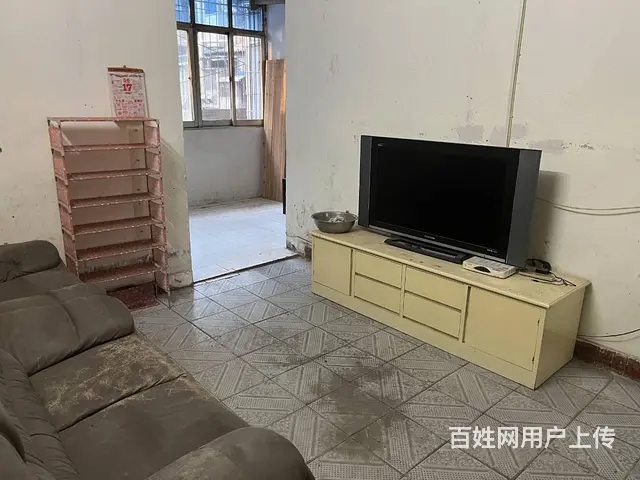 新桥巷8号 普通住宅2厅 简单装修的图片