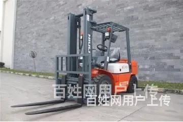 乐东吊车出租电话号码的图片