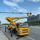 珠海升降车出租，挂灯笼路灯车施工升降车租赁多少钱