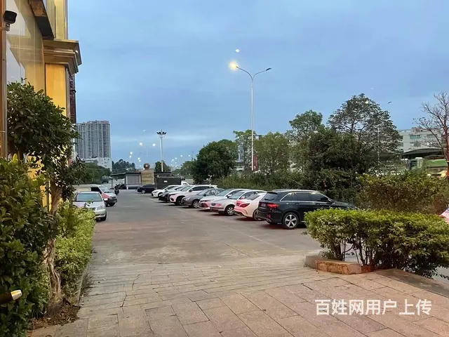 餐厅转让，鲤城南环路精装网红餐厅酒楼转让，整层1000平好停的图片