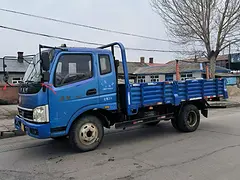 奥驰汽车 平板车