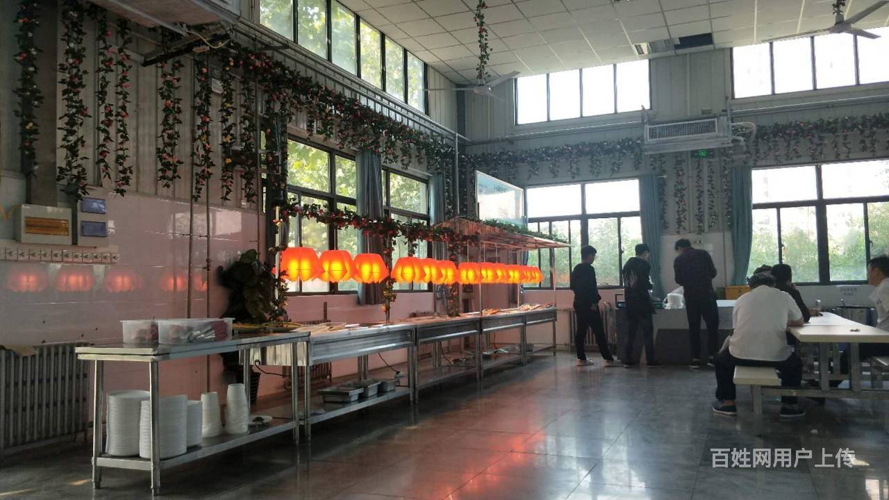 《店管家》转让盈利中龙湖河南工程学院餐厅自助餐1