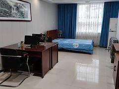 天隆商务大厦7楼 公寓1厅 豪华装修