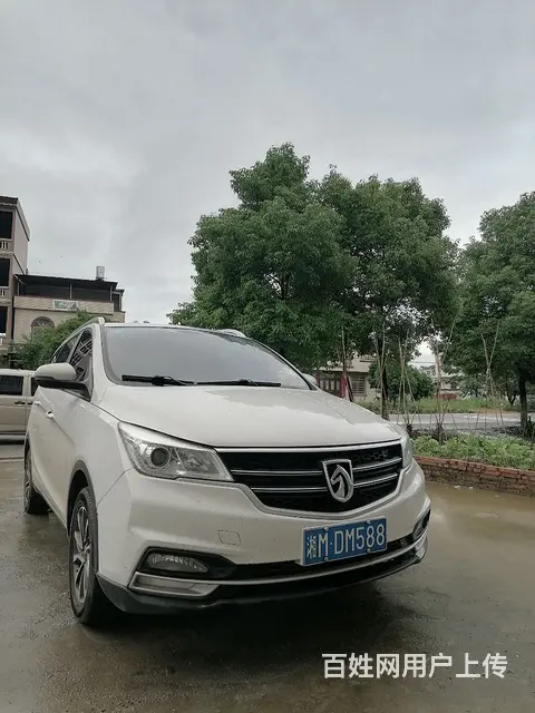 宝骏豪华版的图片