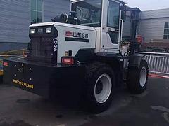 新车山推四驱叉车     二手四驱越野叉车
