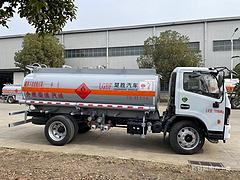 怒江国六东风油罐车8吨石油运输车办下来一共多少钱