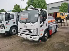 2.1方解放蓝牌加油车110马力c照可开
