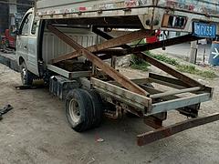 黑豹 自卸车 5千6