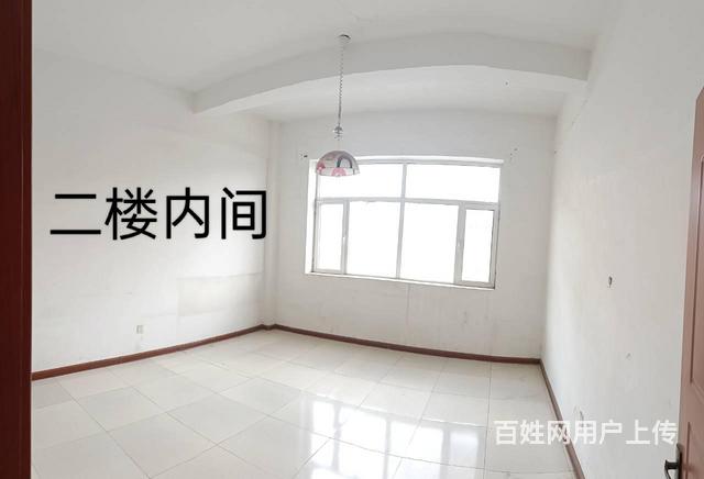 鹿鸣新苑商铺 共两层 1500元/月 年租的图片