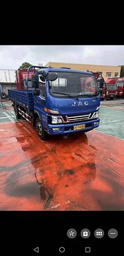 出售17年9月单位精品车5米2江淮骏铃平板车