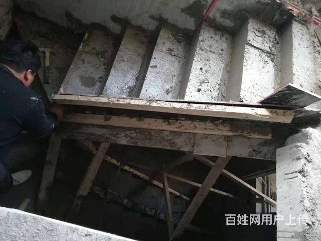 钢结构楼梯阁楼夹层搭建现浇混凝土楼梯阁楼搭建