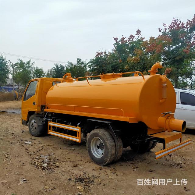 临沧-厂家定做吸污车-包上牌可分期便宜卖的图片