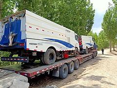二手扫地车交易市场扫路车吸尘车  多功能洗扫车
