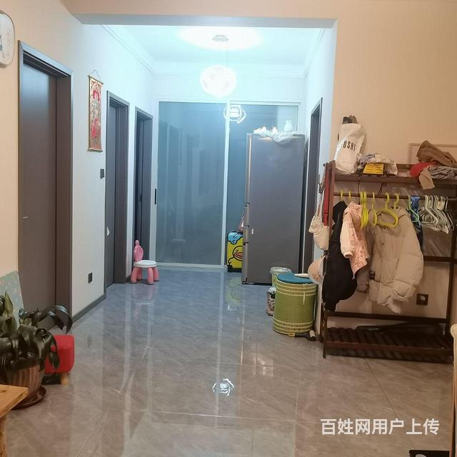 海晨家园精装捡漏房源的图片
