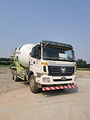 18年二手欧曼搅拌车 大14方 国五 后八轮搅拌车