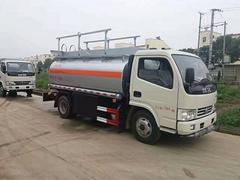 东风普货加油车柴汽油5吨油罐车运油车