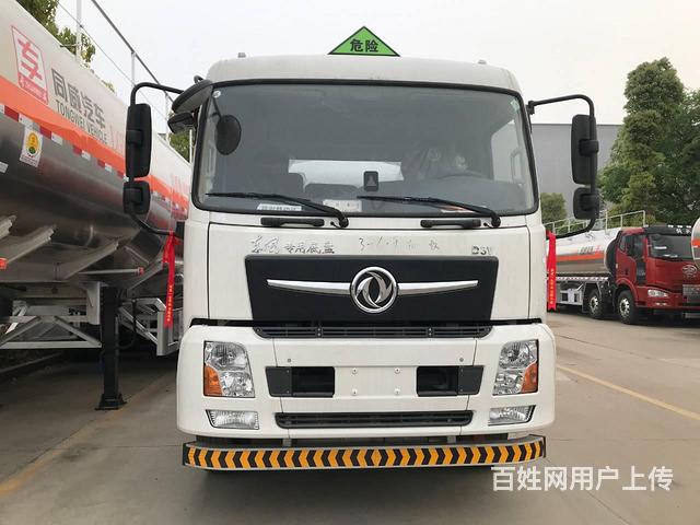 康明斯19底盘东风专用荷载10吨的加油车厂家包上户