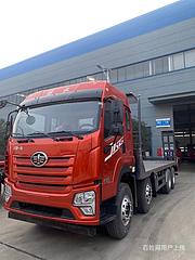 常州国六解放J6前四后八平板车35吨挖机叉车拖板车可分期包上