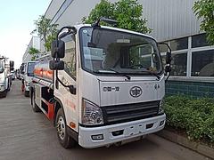 2手8吨油罐车工地5吨流动加油车