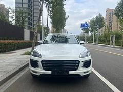 众泰SR9 2017款 2.0T 双离合 极致之梦版