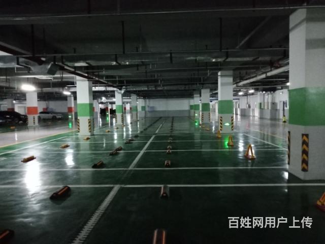 出售109馨园地下停车位的图片