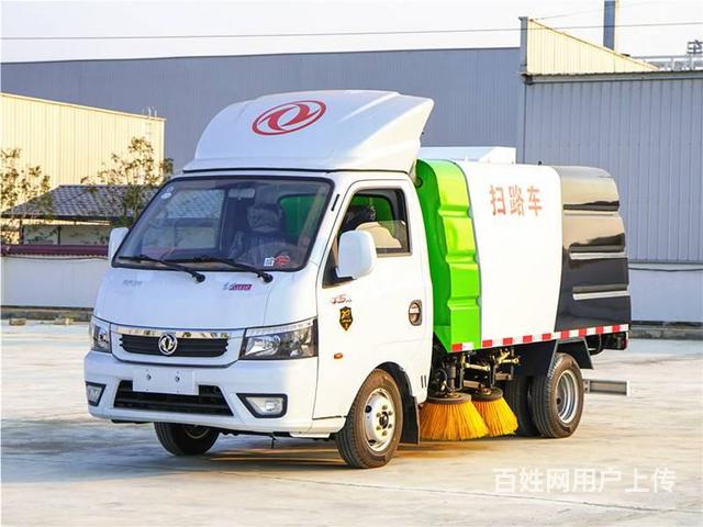 国六3吨东风途逸扫路车多少钱一辆的图片