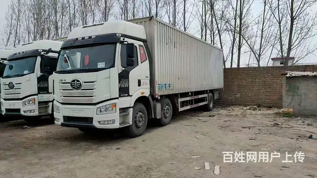 出售多台19年二手解放9.6米厢式货车 280马力的图片