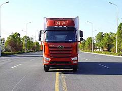 低价出售解放J6L7.7米双卧冷藏车 厂家可分期