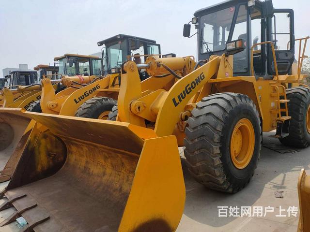 巴音郭楞二手装载机交易市场 柳工30型50型装载机的图片