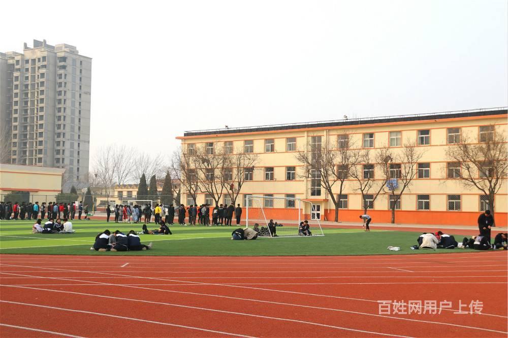 技校都有什么专业?女生学什么专业好?ui设计高薪