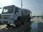 出售17年大20方豪沃搅拌车380马力前四后八国五