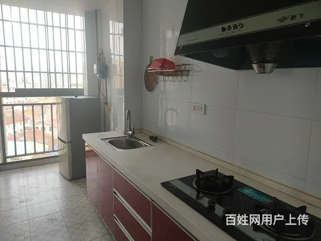 盛泰华庭 精品电梯两房 急租！！！的图片