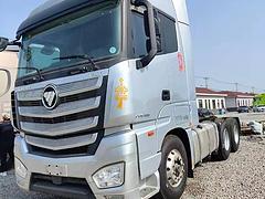二手欧曼EST牵引车  560马力 手动挡 国五