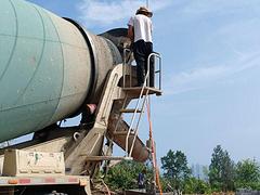 21年7月的十万公里十五方凌宇上装卖商混车