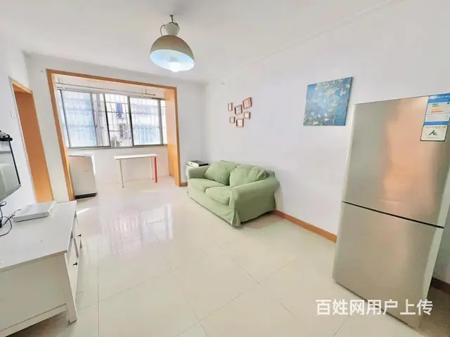 彩虹新村 三香路附二院 精装两室 二楼采光好 阳台在客厅的图片