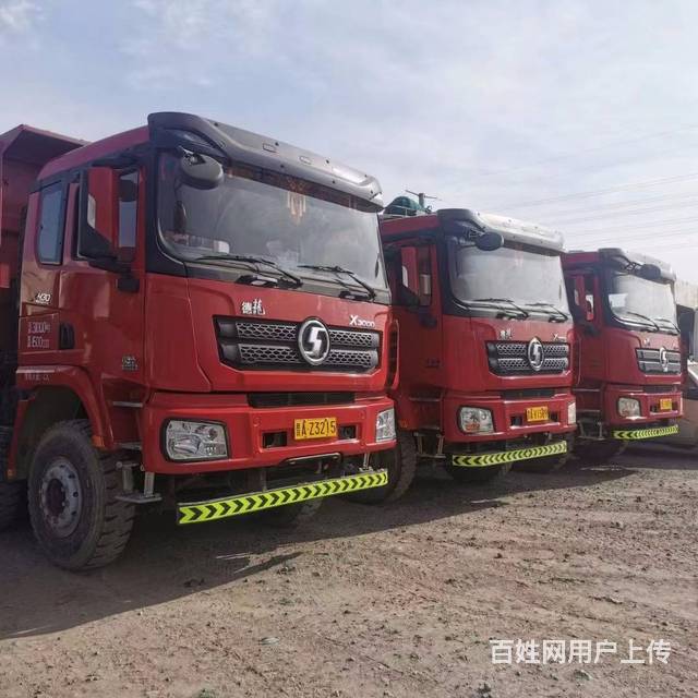 多台18年德龙前四后八，箱长8米，430马力的图片