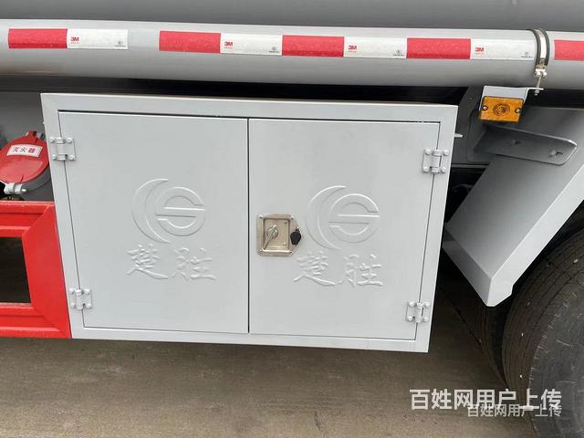 崇左5吨东风多利卡油罐车供油车做分期付多少钱的图片