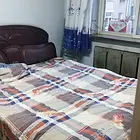 出租站前清水畔三层两室一厅一卫普通装修拎包入住月650
