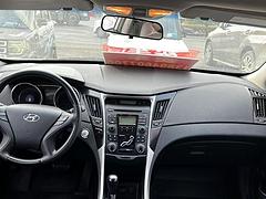 现代 索纳塔 2011款 第八代索纳塔 2.0 手自一体 T